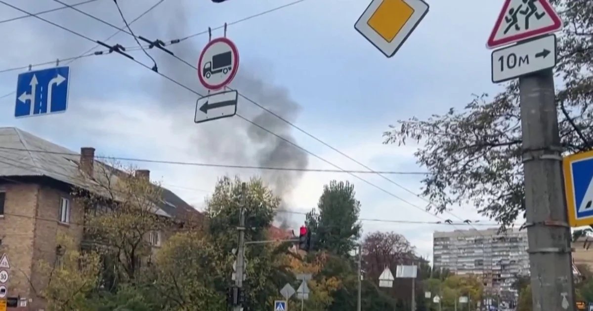 Ukraine resumes strikes on Russian refineries Ukraine resumes strikes on Russian refineries