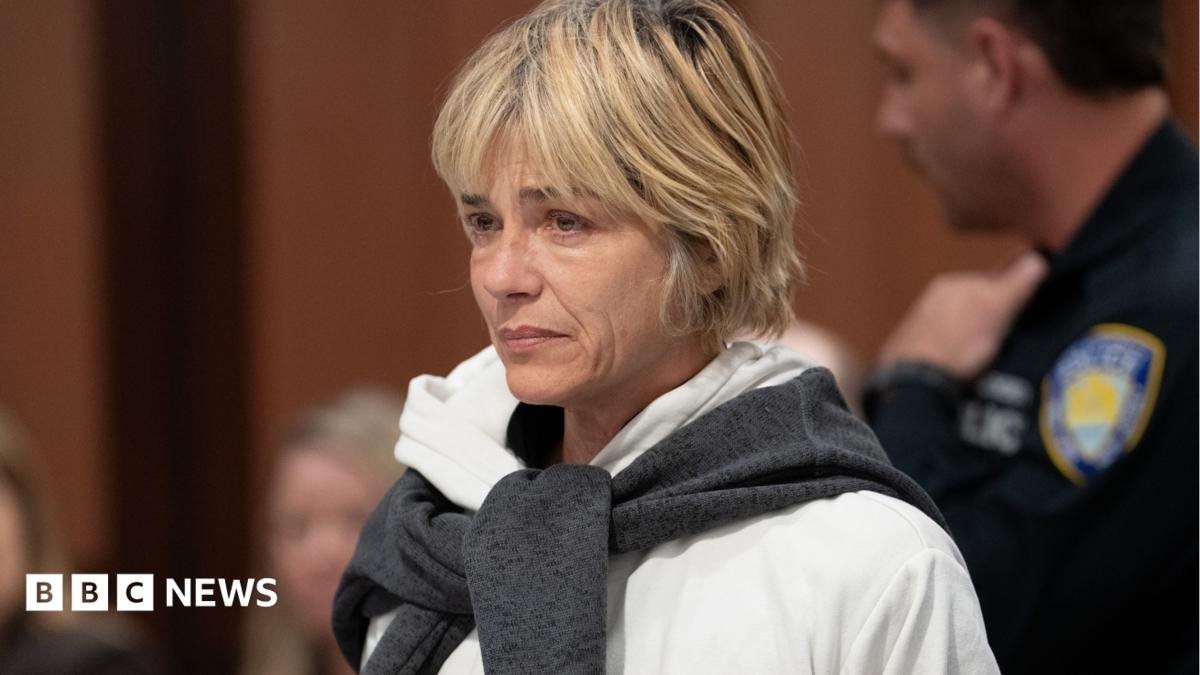 Actress Selma Blair says she 'did not intend to harm anyone' in plane altercation Actress Selma Blair says she 'did not intend to harm anyone' in plane altercation